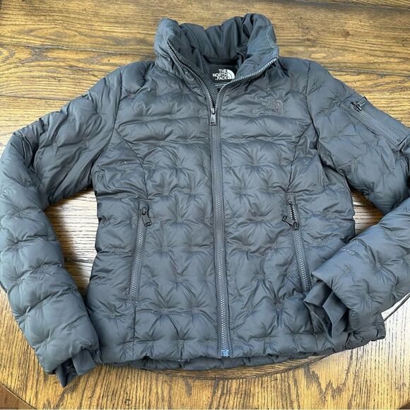 The North Face Jackets & Blazers - The North Face Women's Gray Puffer Jacket
